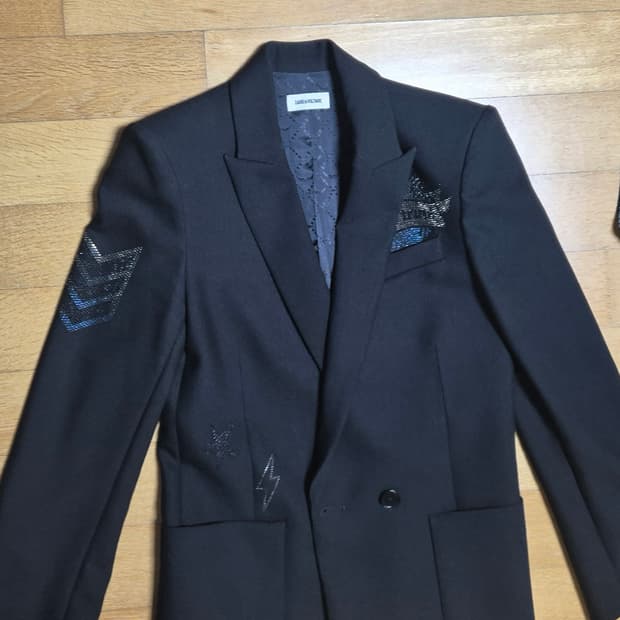 쟈딕앤볼테르 자켓 36사이즈