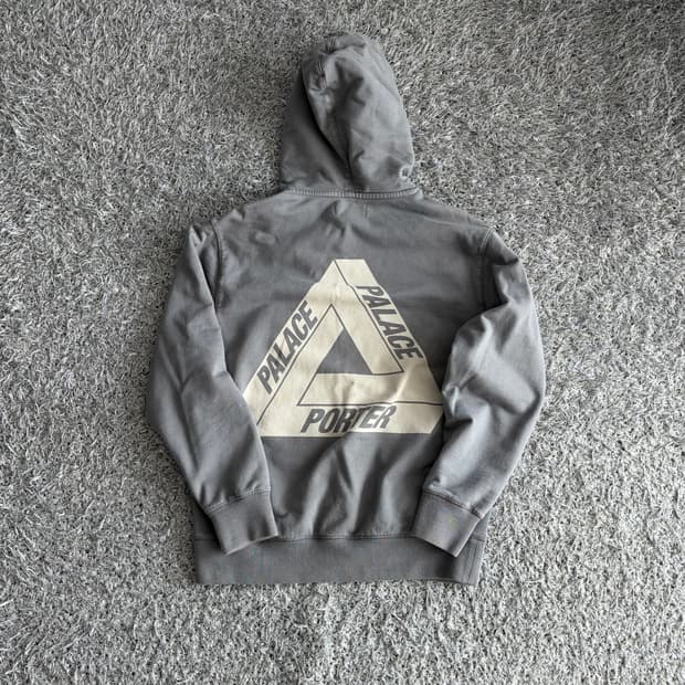 [Palace X Porter Tri-Ferg Hoodie Gray]