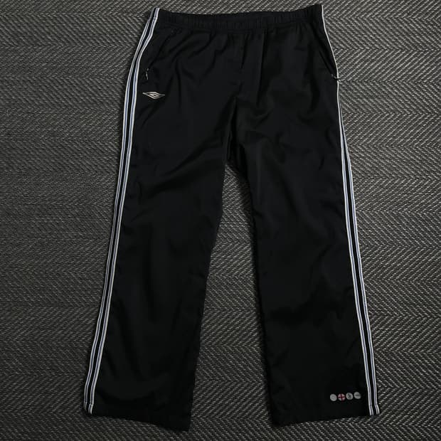 엄브로 잉글랜드 국대 레트로 우븐 와이드 트랙 팬츠o 4228