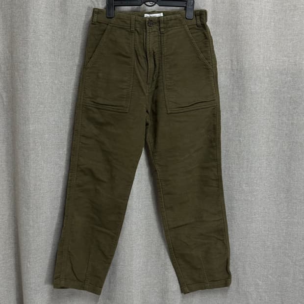 [28] 유니버설 웍스(Universal Works) 코튼 퍼티그 팬츠