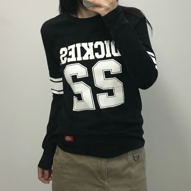 디키즈 블랙 롱슬리브 티셔츠