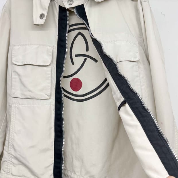 알마니 진스 투웨이 파카 