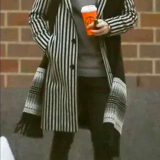 [해리스타일스 착용] 생로랑 14fw 스트라이프 코트 44 에디슬리먼!!