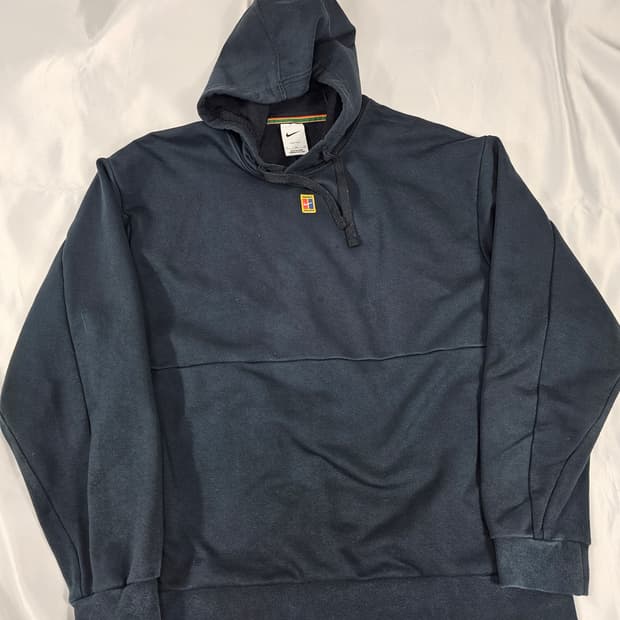 나이키테니스코트후드