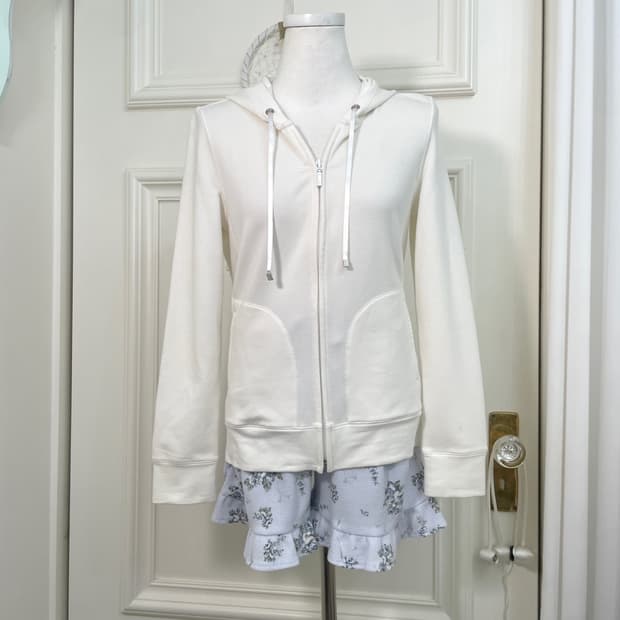 creamwhite satin bow basic hoodie-zip