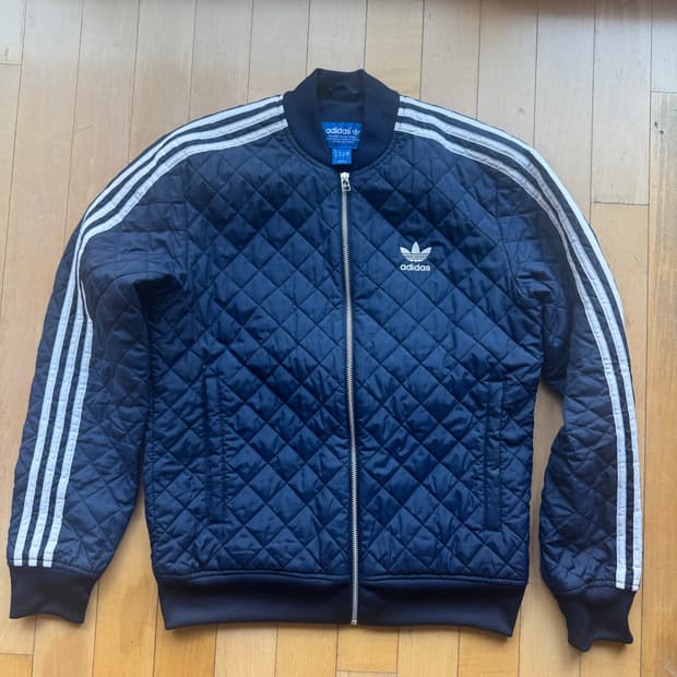 아디다스 퀼팅 자켓