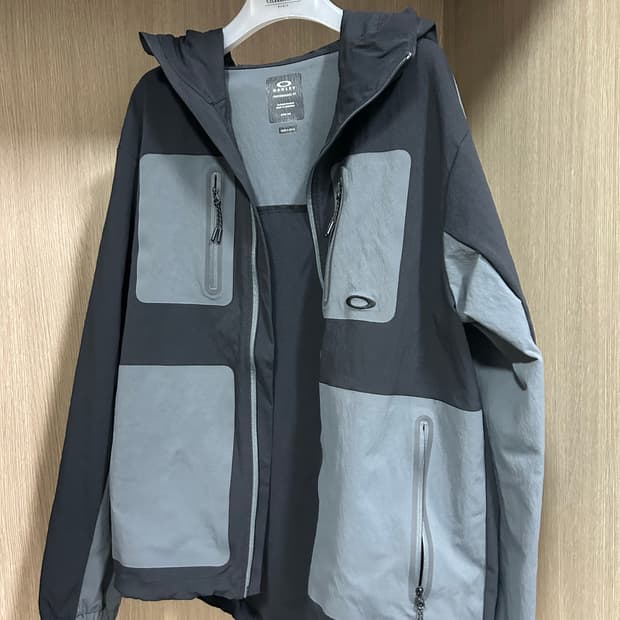 오클리 래티튜드 드릴 자켓 M