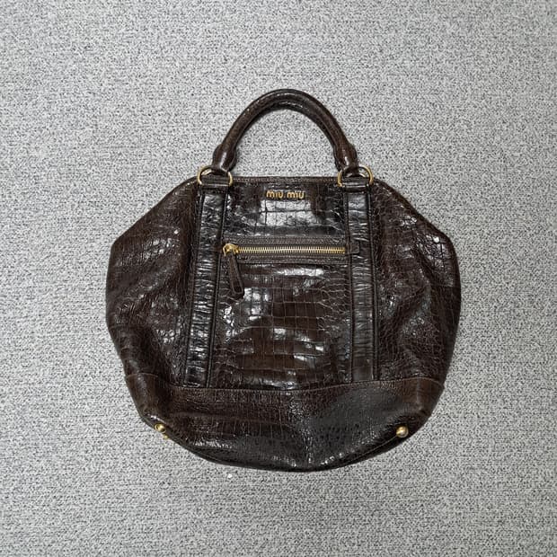 미우미우 브라운 토드백