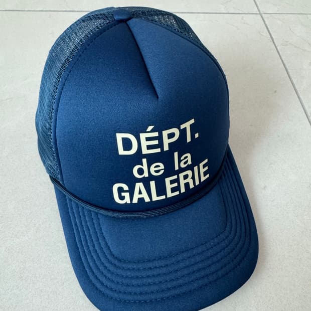 갤러리 디파트먼트 트러커캡 네이비 (TCFL-9110)