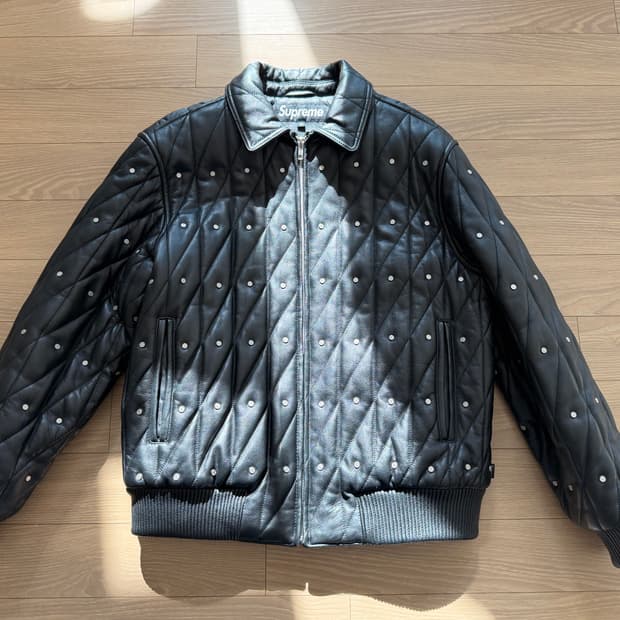 슈프림 쉽스킨 스터드 자켓 18fw m