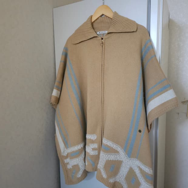 써스데이아일랜드 울니트 판쵸코트 망또