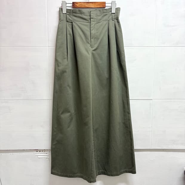 Lugnoncure 카키 와이드 팬츠 (JPN)