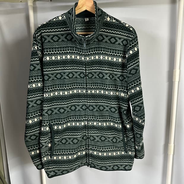 유니클로 노르딕 패턴 플리스