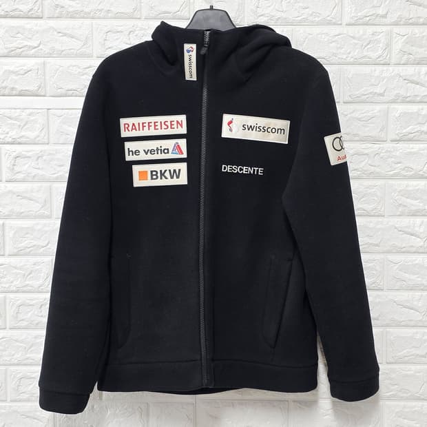 택포// 데상트 아우디 스위스 스키 후리스 100 