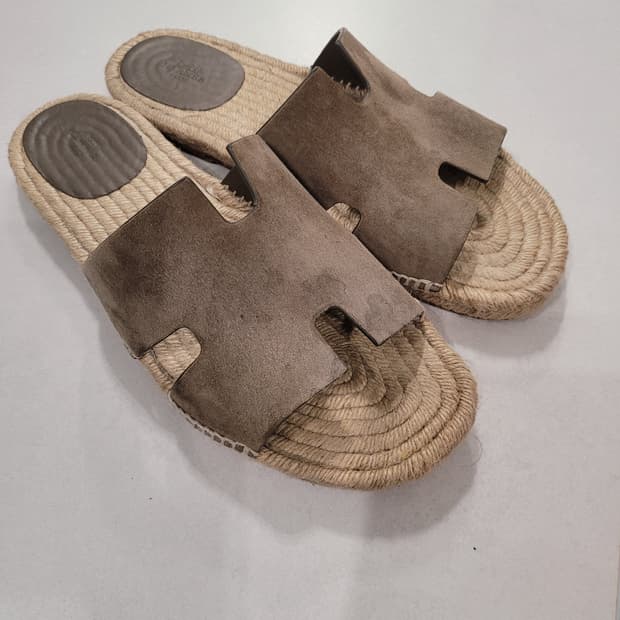 44사이즈 에르메스의 여유를 담은, 안티구아 에스파드리유 슬리퍼