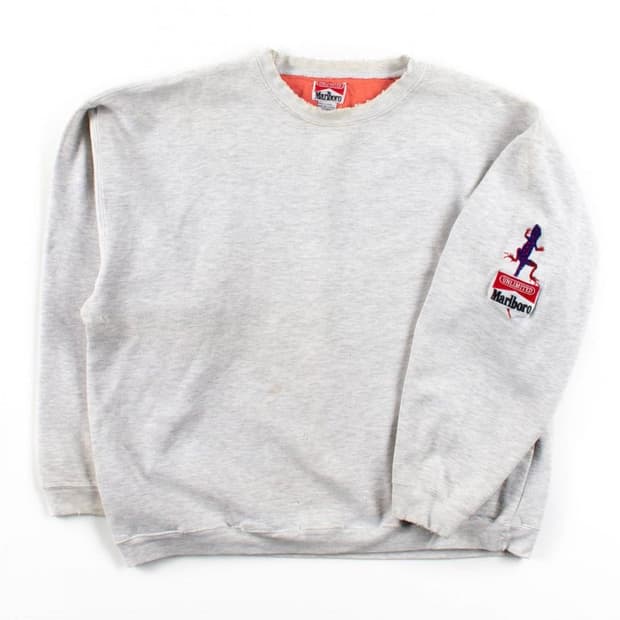 90s malboro sweatshirt