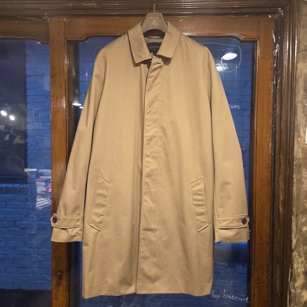 바나나 리퍼블릭 맥코트