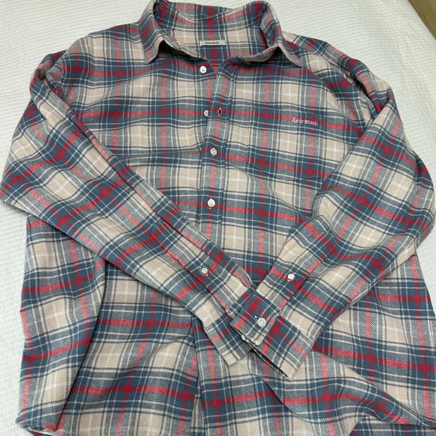 아비에무아 체크셔츠 1사이즈
