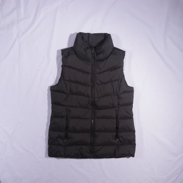 CALVIN KLEIN 조끼패딩 B173