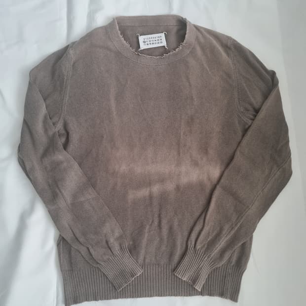 Martin margiela neck distressed knit 