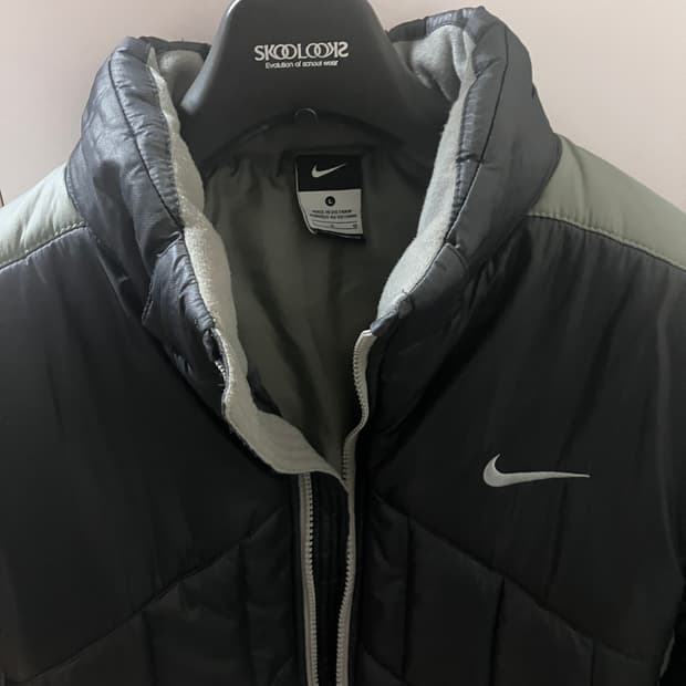 나이키 경량패딩 S