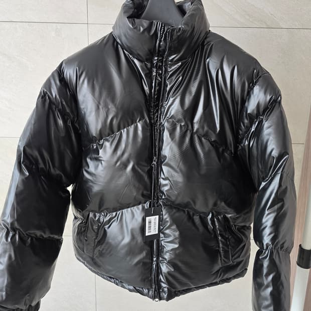 데이 유광 패딩 L