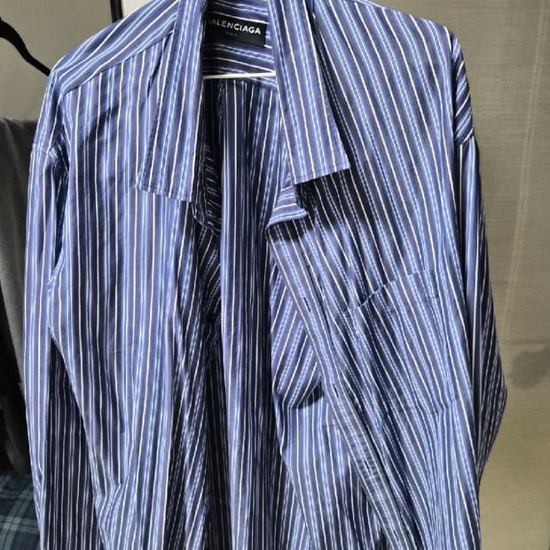 [발렌시아가/오버핏] 스트라이프 블루 코튼 셔츠