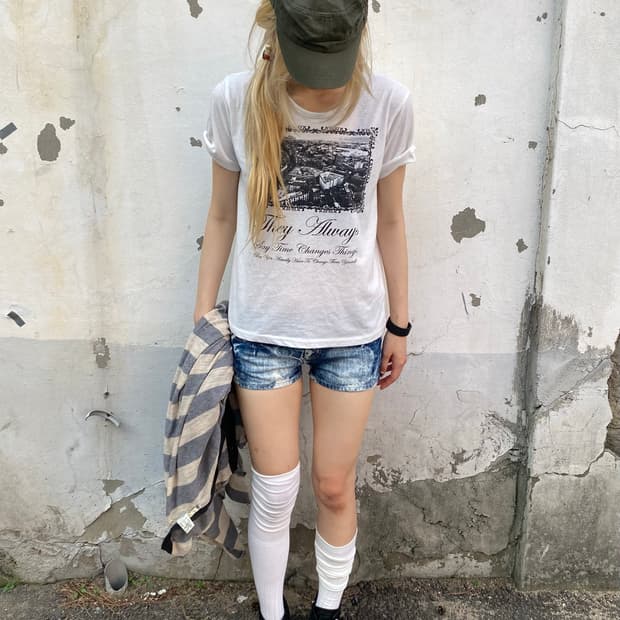 Y2K Print White Tee