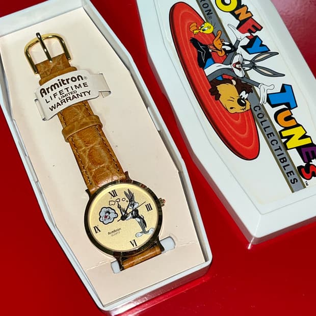 90s 초희귀 레트로 빈티지 루니툰즈 여성용 쿼츠 시계 벅스버니