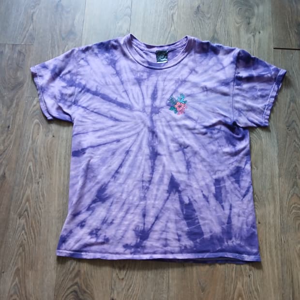 산타크루즈 타이다이 티셔츠