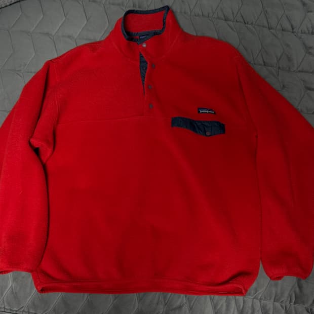 파타고니아 신칠라 레드 L