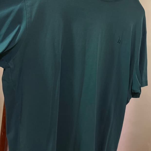 해지스 초록색 티셔츠 110
