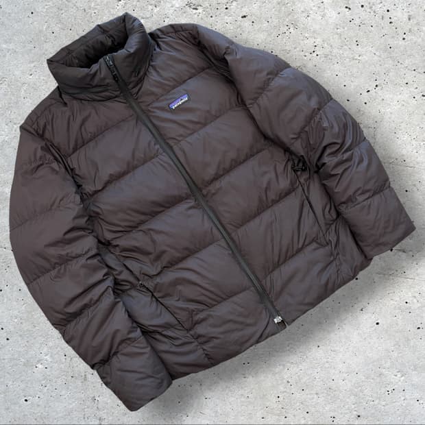 [M] 파타고니아 사일런트 패딩 블랙 D377
