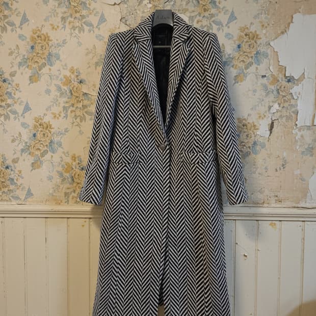 aiire de Alexis COUTURE 헤링본 롱 코트 66