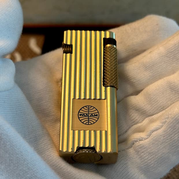 Penguin® "cygnus" lighter / 1960s~1979