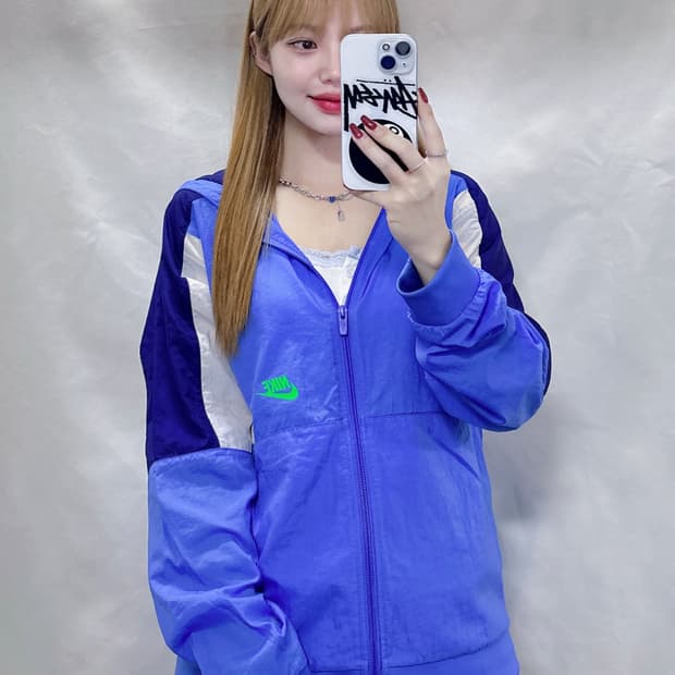 나이키 컬러블록 빅로고 스우시 바람막이 