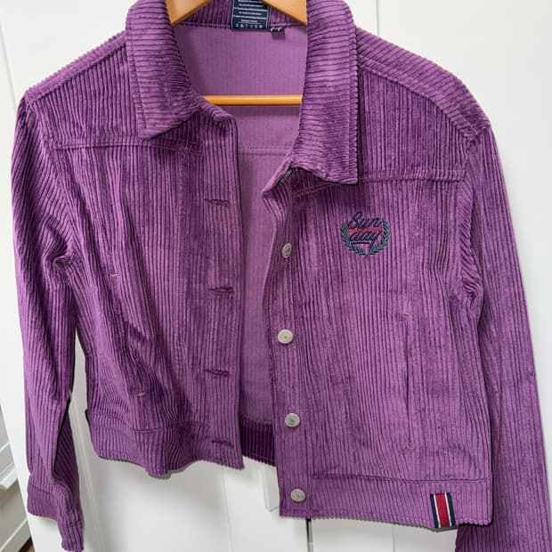 로멘틱크라운 코듀로이 골지 크롭 자켓 퍼플