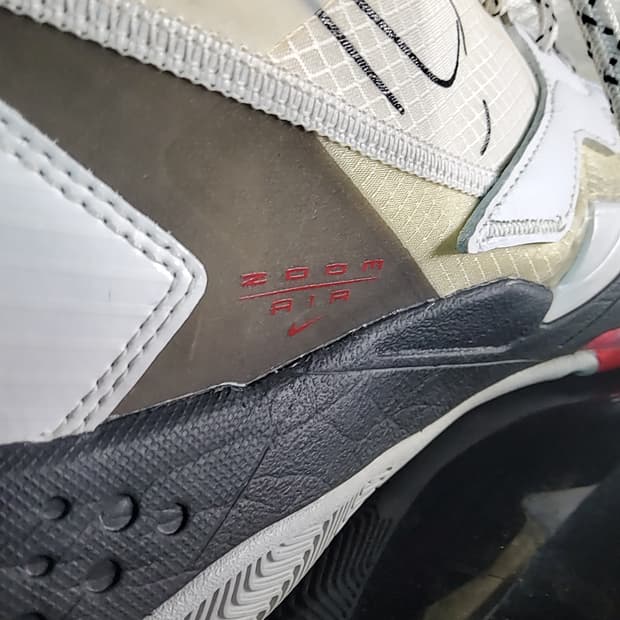 조던 에어줌 92 265