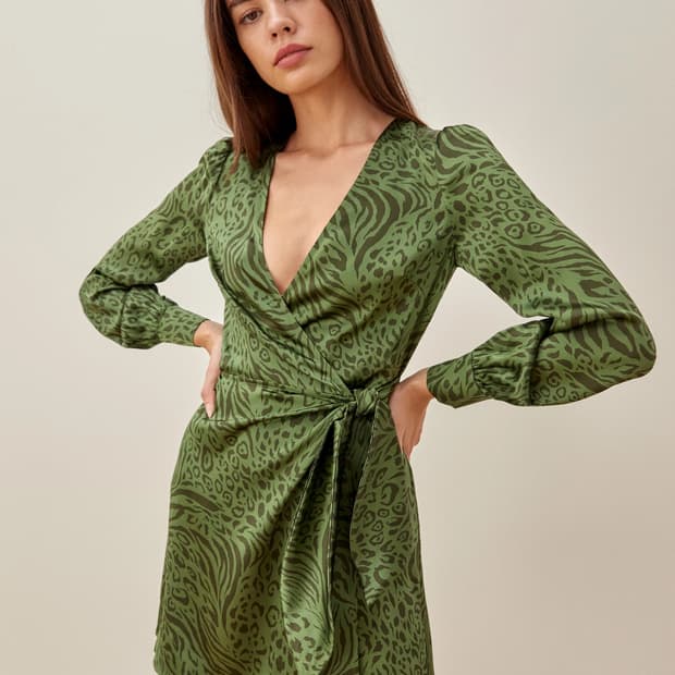 새상품 리포메이션 케나 레오파드 프린트 랩 실크 미니 드레스 XS