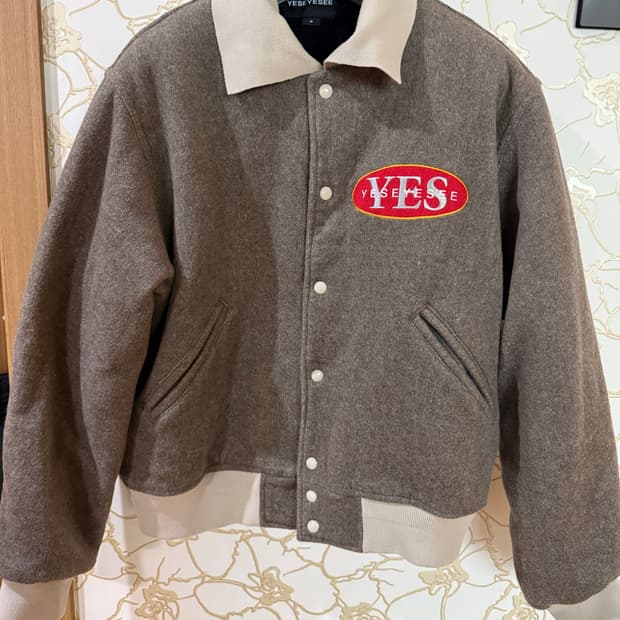 예스아이씨 바시티자켓