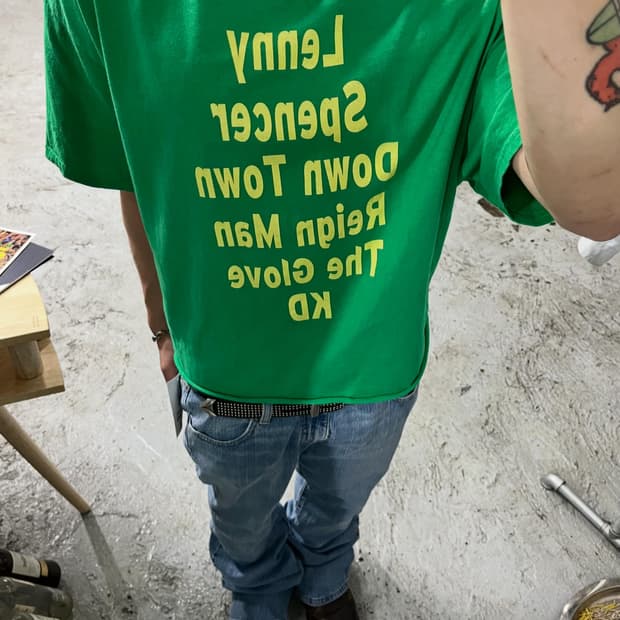 Sonics player name cutting tee