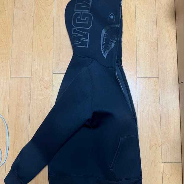 베이프 네오프렌 샤크후드 S