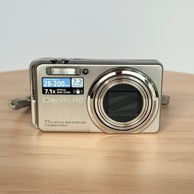 (민트급 / 풀박스 세트)RICOH Caplio R6 실버 빈티지디카
