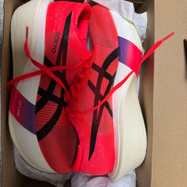 아식스 메타스피드 엣지 도쿄 255