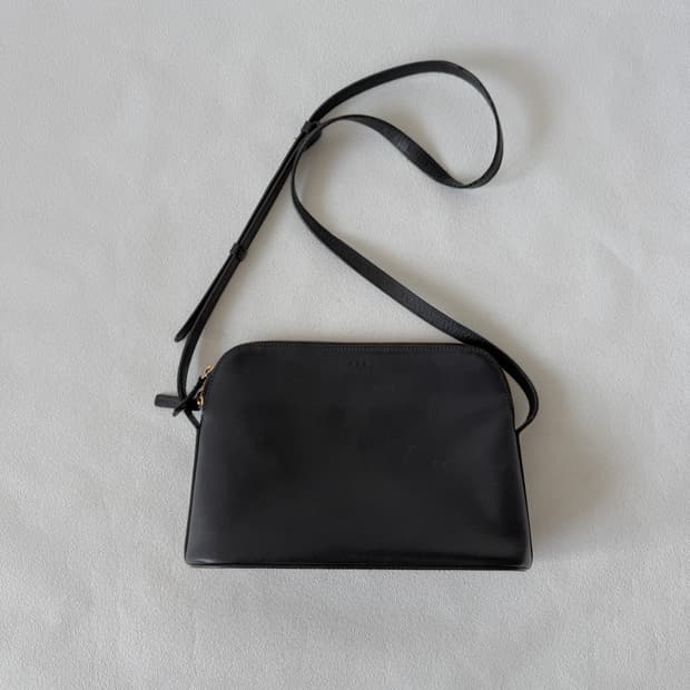 로서울(Roh seoul) 레더 크로스백