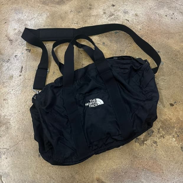 노스페이스 블랙 나일론 크로스백 보스턴백