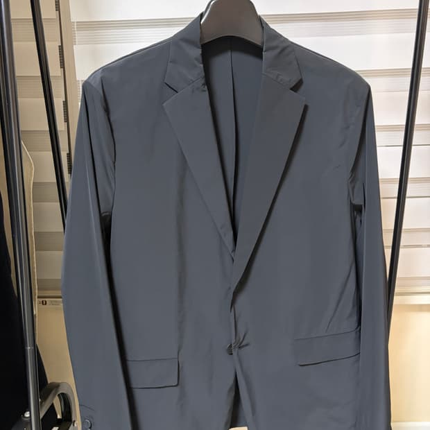 띠어리 블레이저