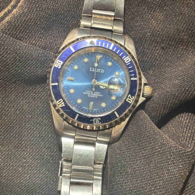 vintage lloyd metal watch 