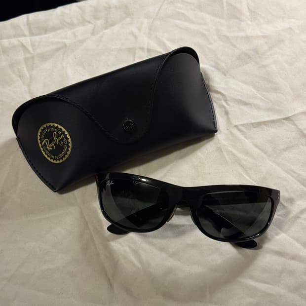 레이벤 발로라마