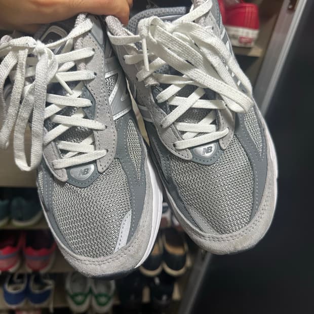 뉴발란스 990v6